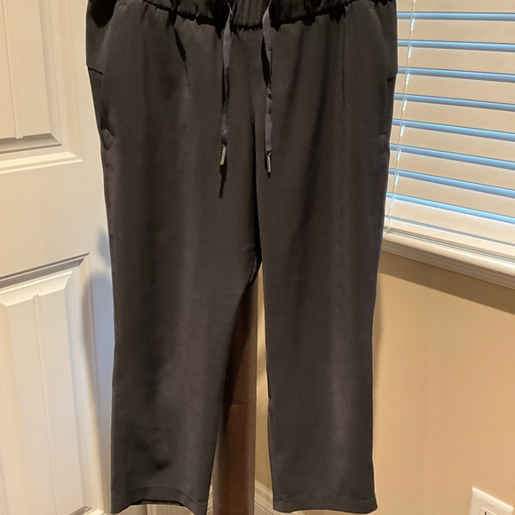Lululemon On The Fly Crop Pants 23” - Picture 1 of 4
